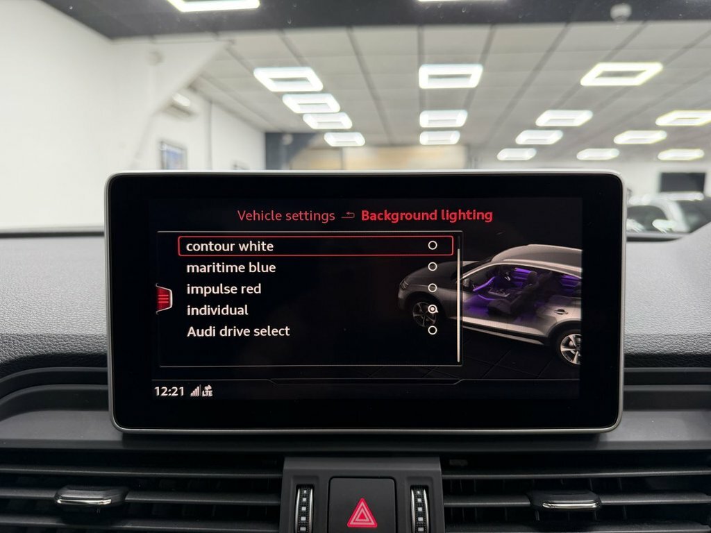 Audi SQ5 3L Null White #37