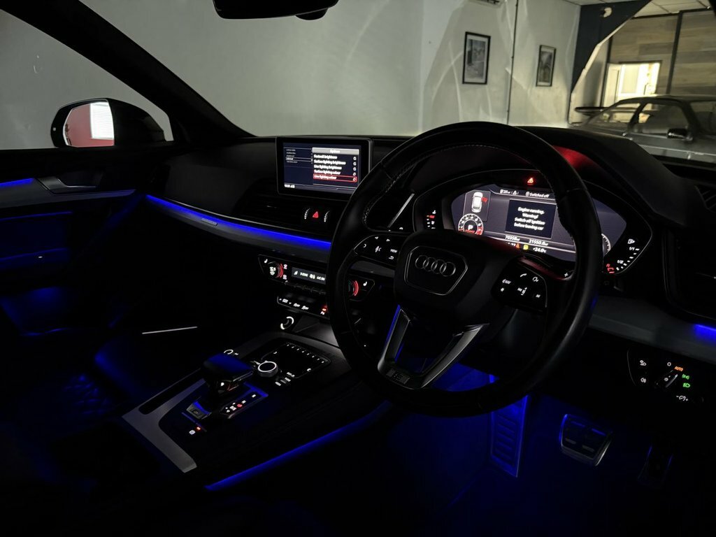 Audi SQ5 3L Null White #18