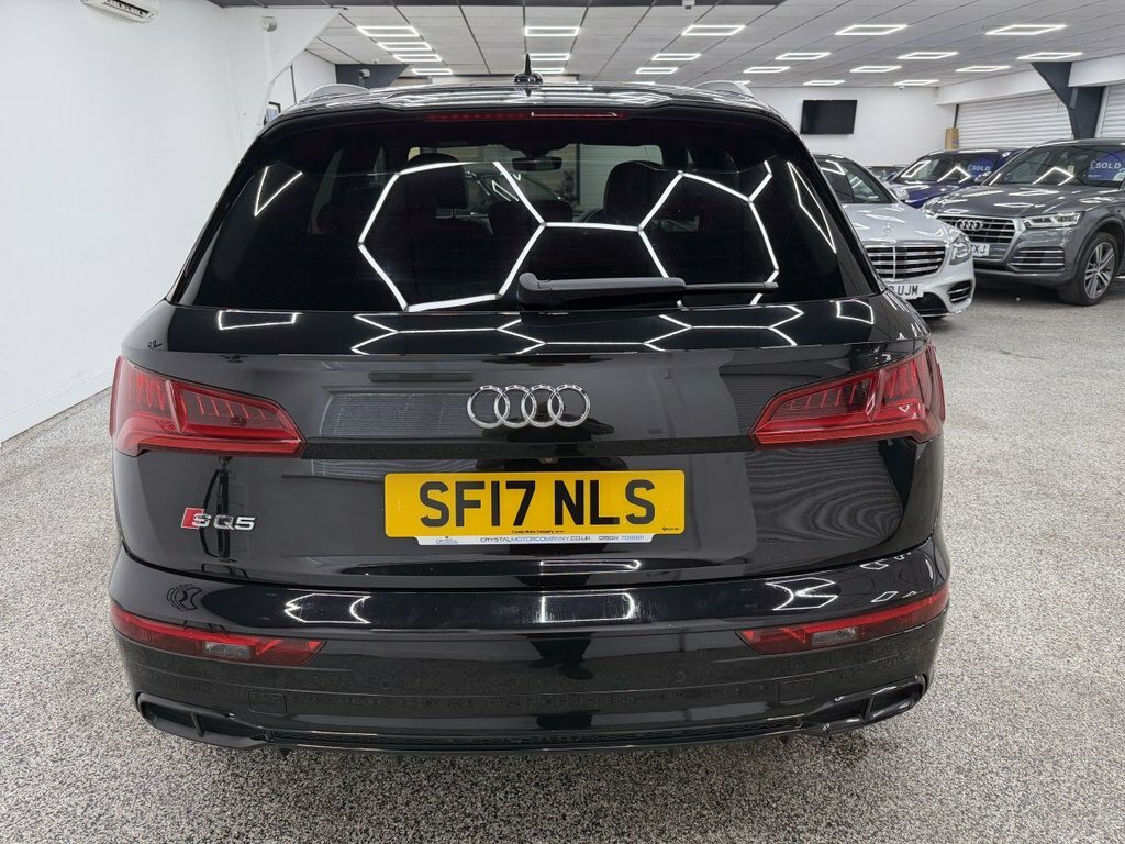 Audi SQ5 3L Null White #4