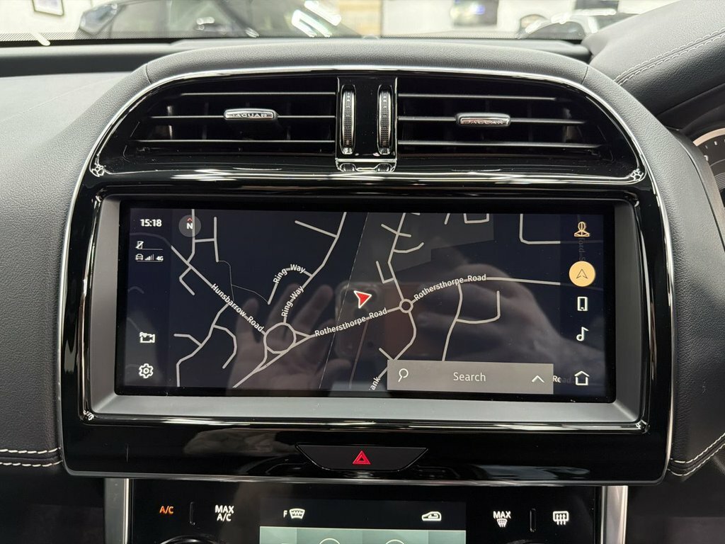 Jaguar XE R-dynamic Hse #27