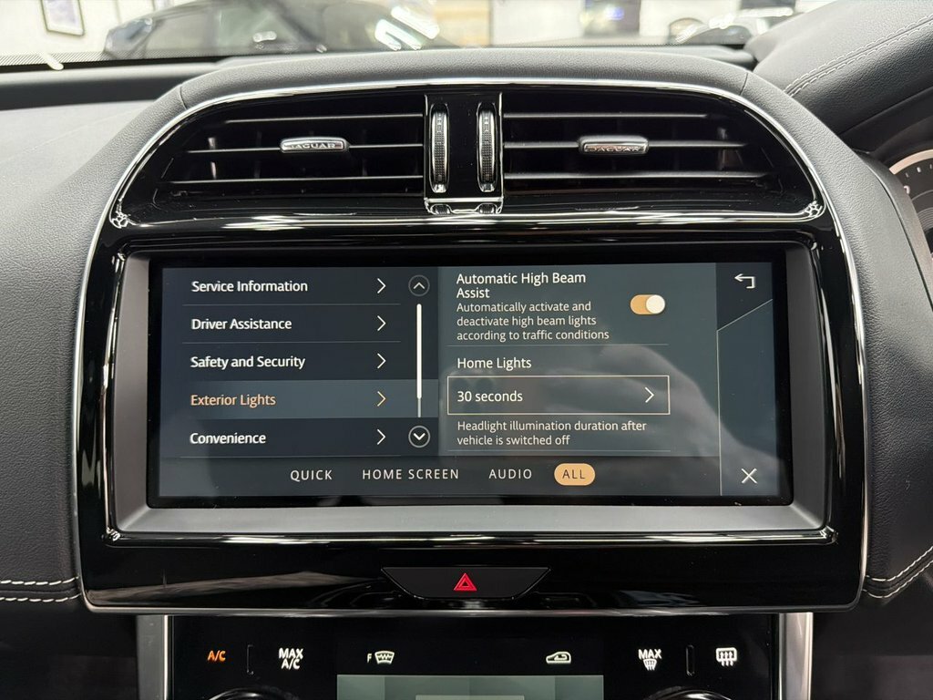 Jaguar XE R-dynamic Hse #30