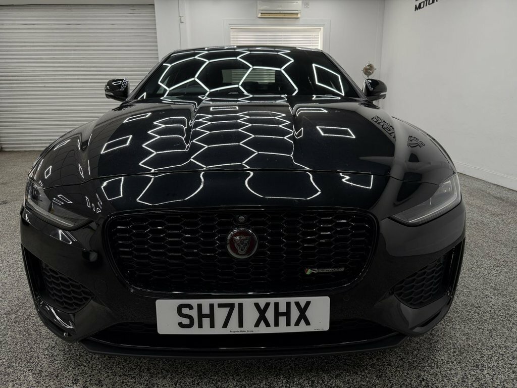 Jaguar XE R-dynamic Hse #7