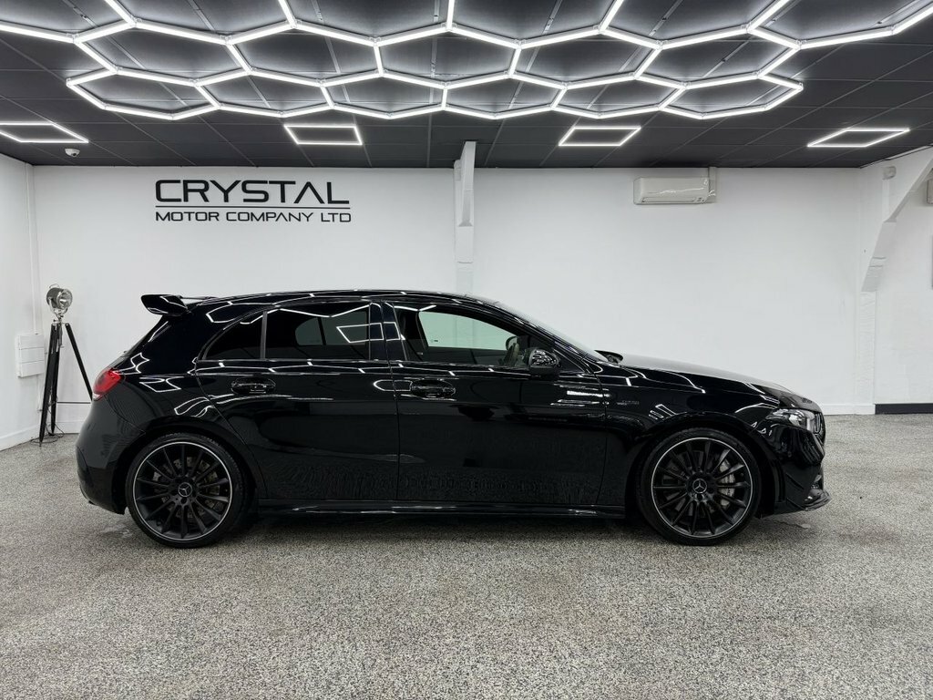 Mercedes-Benz A Class 2L Amg Edition Black #2
