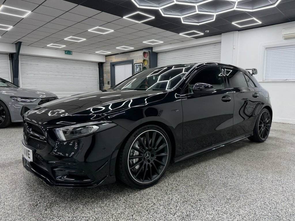 Mercedes-Benz A Class 2L Amg Edition Black #6