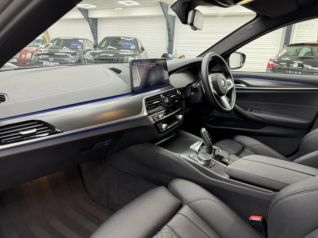 BMW 5 Series  Black #19