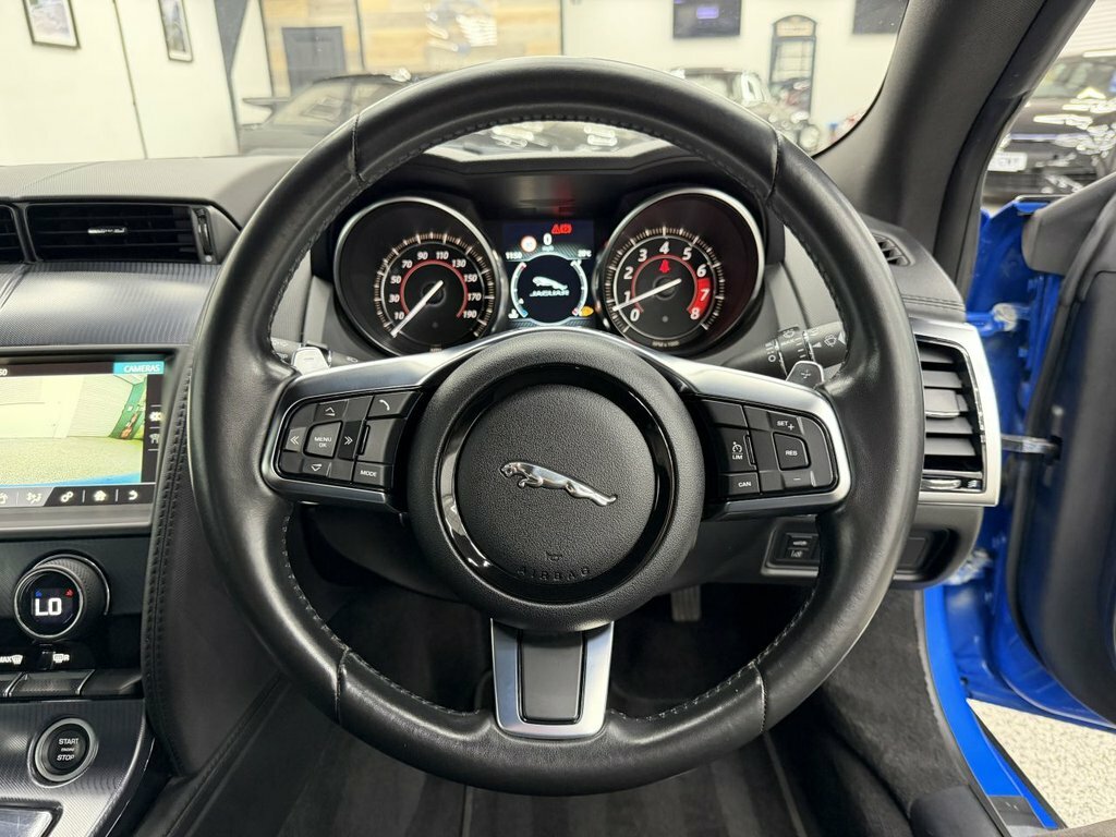 Jaguar F-Type 3.0 Supercharged V6 R-dynamic Grey #17