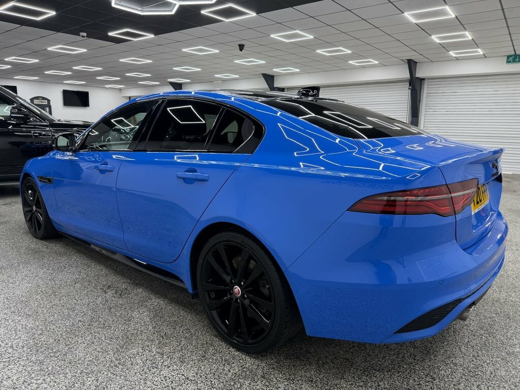 Jaguar XE 2L Reims Edition Blue #5