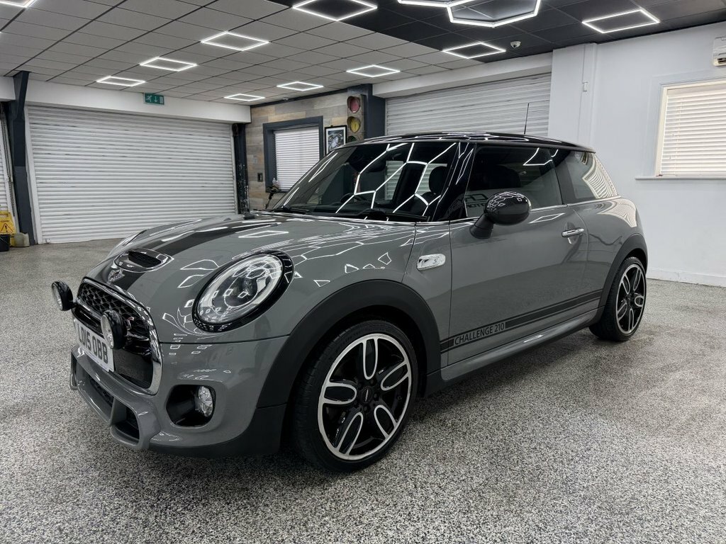Mini Hatch 2L Challenge 210 Grey #6