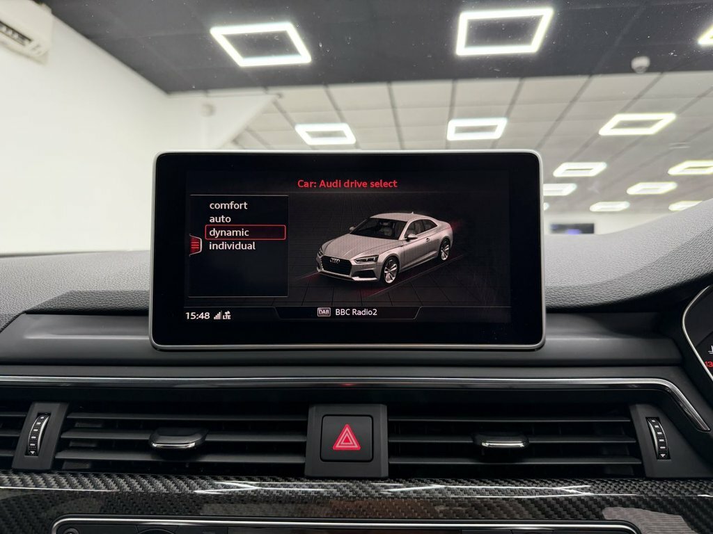 Audi RS5 2.9 Tfsi Quattro Carbon Edition Tiptronic Red #31
