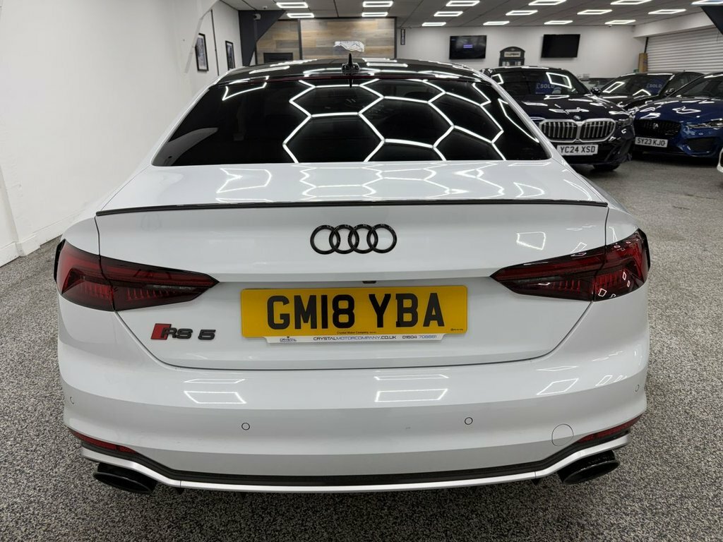 Audi RS5 2.9L Carbon Edition White #4