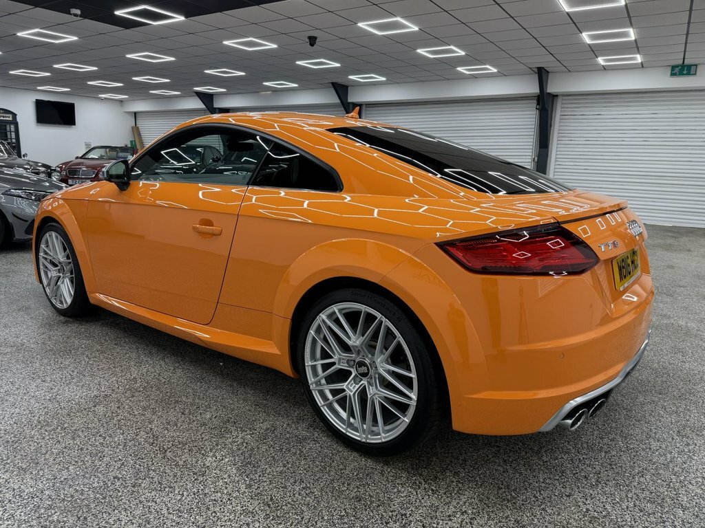 Audi TTS Tts Tfsi Quattro Orange #5