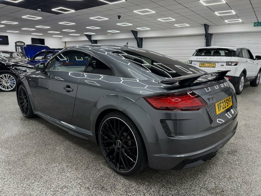 Audi TT 2L Black Edition Grey #5