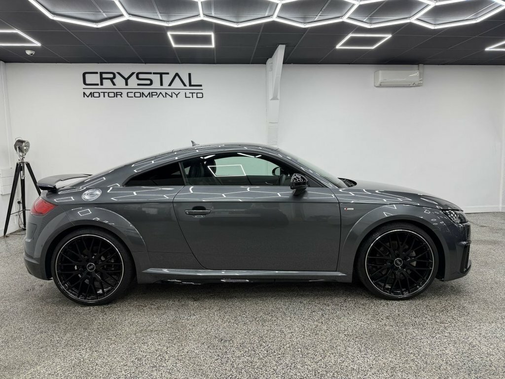 Audi TT 2L Black Edition Grey #2