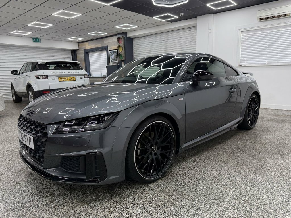 Audi TT 2L Black Edition Grey #6