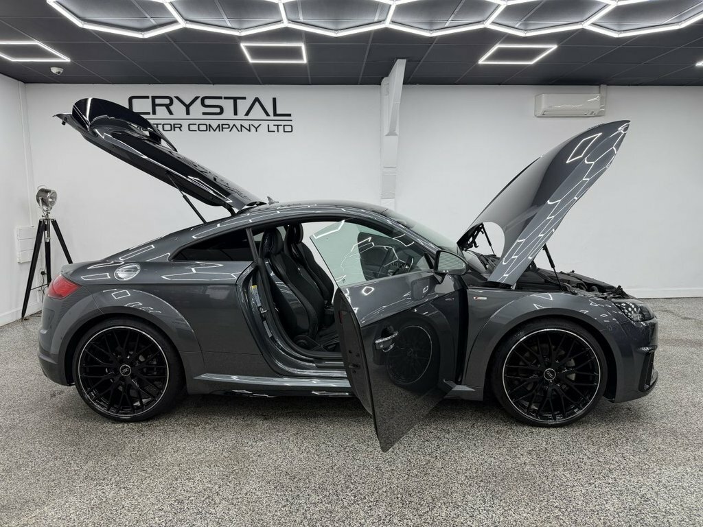 Audi TT Black Edition 40 Tfsi 197 Ps S Tronic Grey #9
