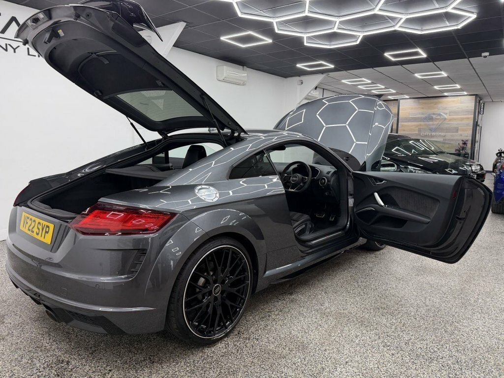 Audi TT Black Edition 40 Tfsi 197 Ps S Tronic Grey #10