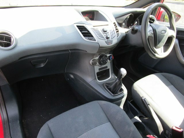 Ford Fiesta 1.25 Edge Hatchback 133 Gkm, 8 Silver #5
