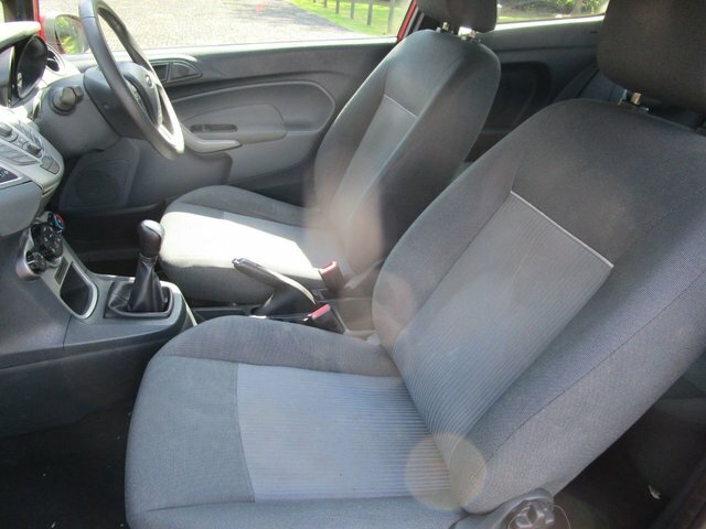 Ford Fiesta 1.25 Edge Hatchback 133 Gkm, 8 Silver #7