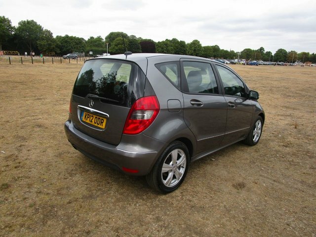 Mercedes-Benz A Class A160 Blueefficiency Classic Se Grey #2