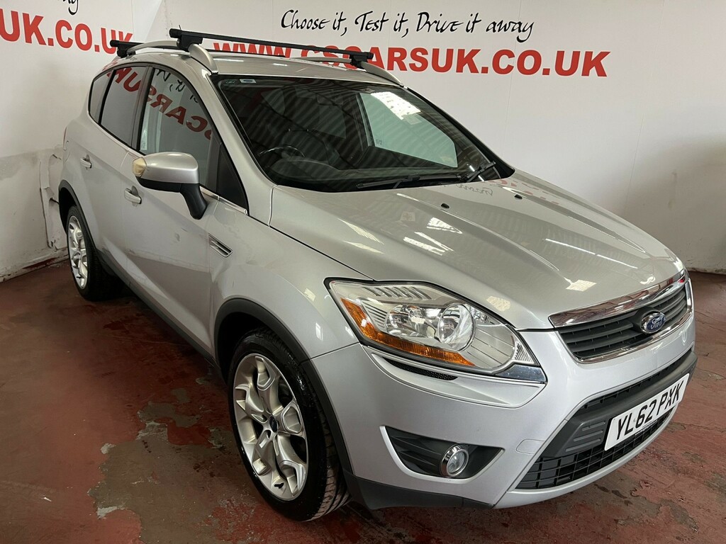 Ford Kuga Hatchback Blue #1
