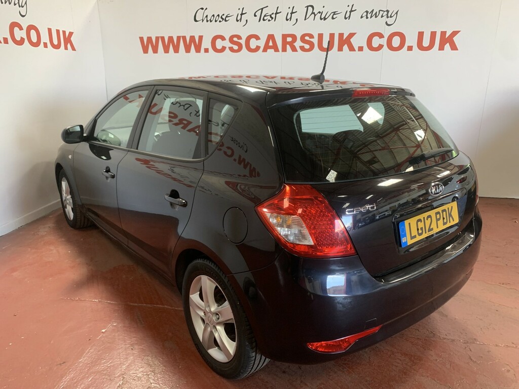 Kia Ceed 1.6 2 Black #4