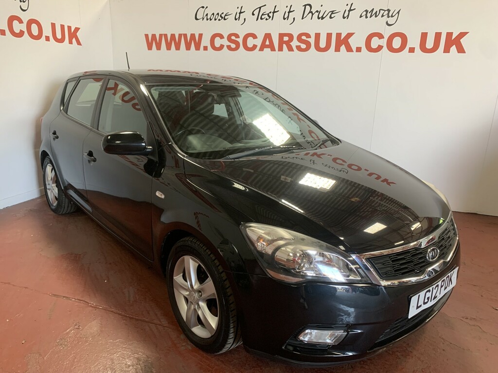 Kia Ceed 1.6 2 Black