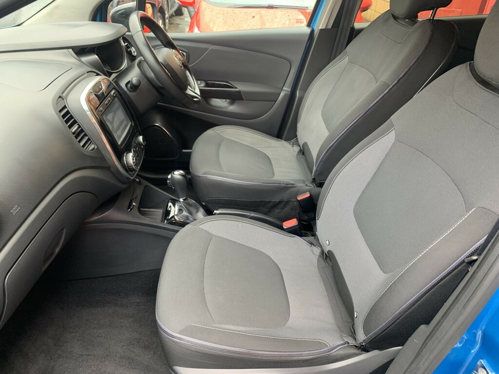 Renault Captur Signature Nav Dci Red #27