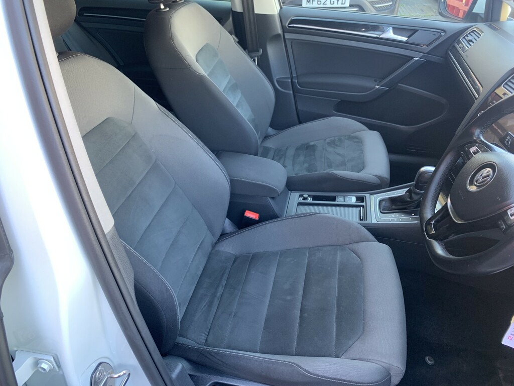 Volkswagen Golf 2.0 Tdi Gt White #2