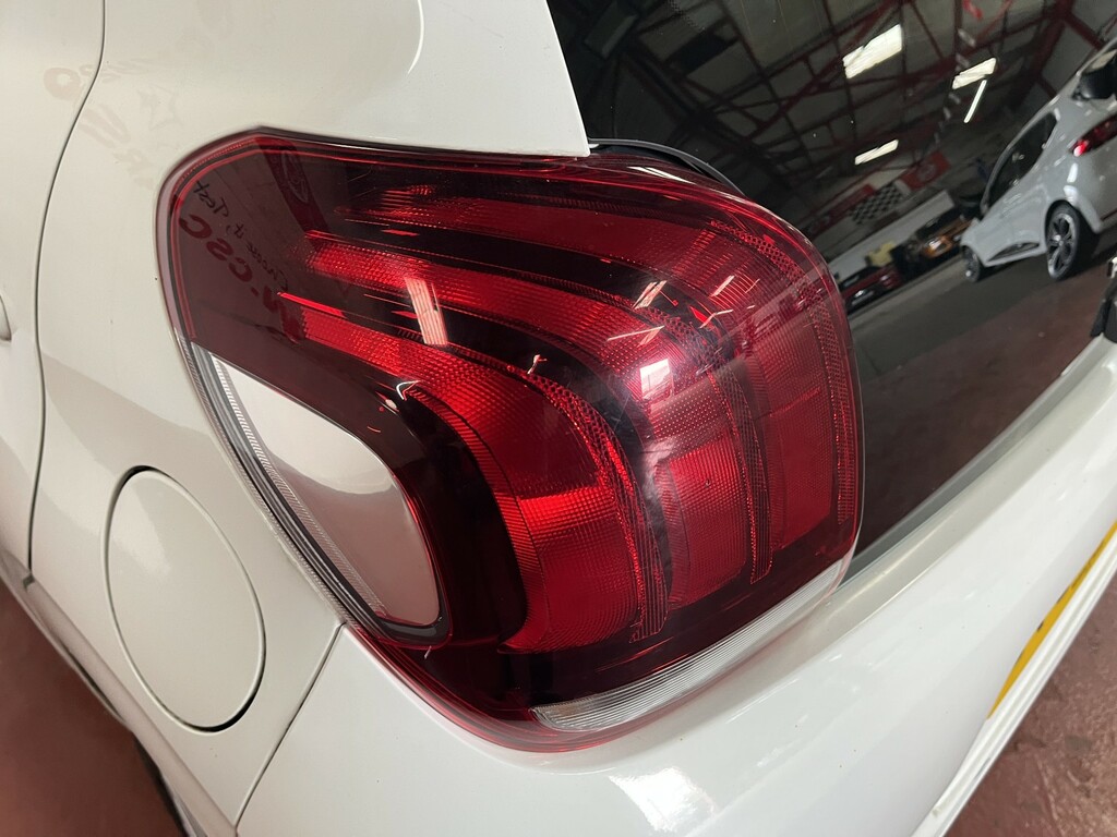 Peugeot 108 Black #23