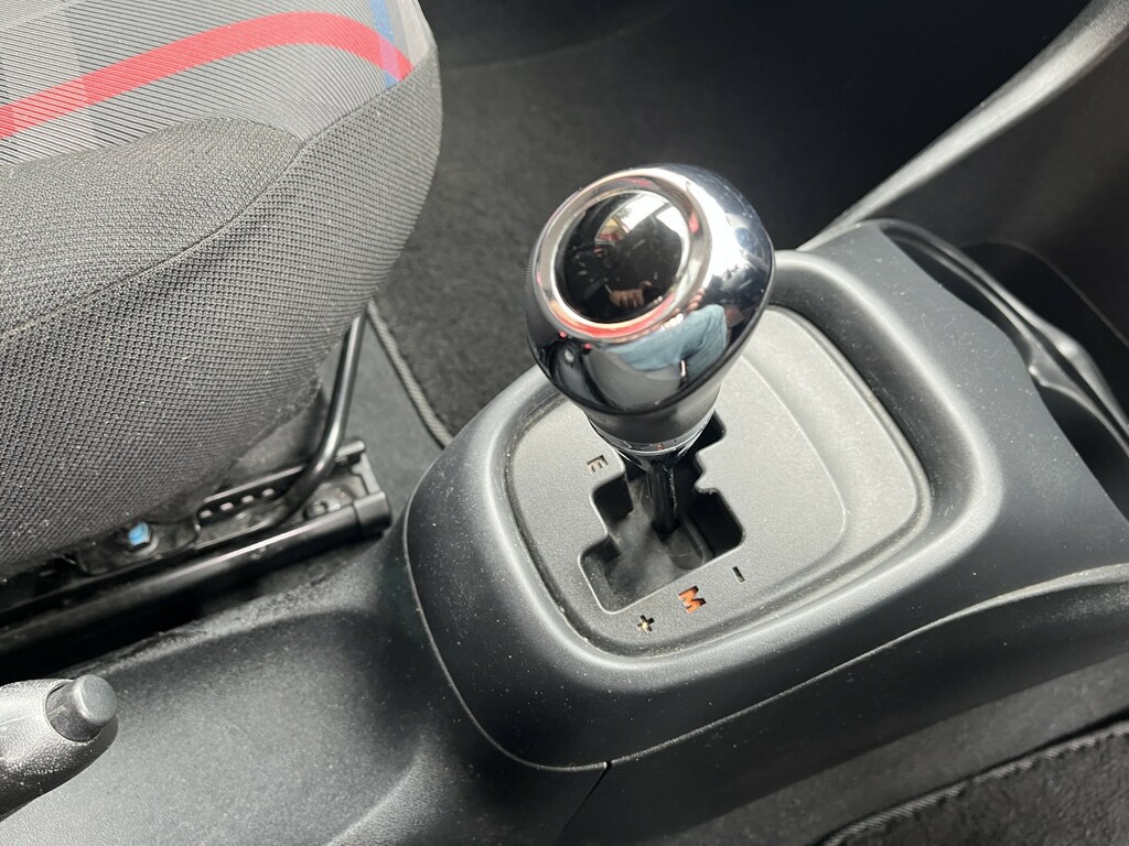 Peugeot 108 Black #17