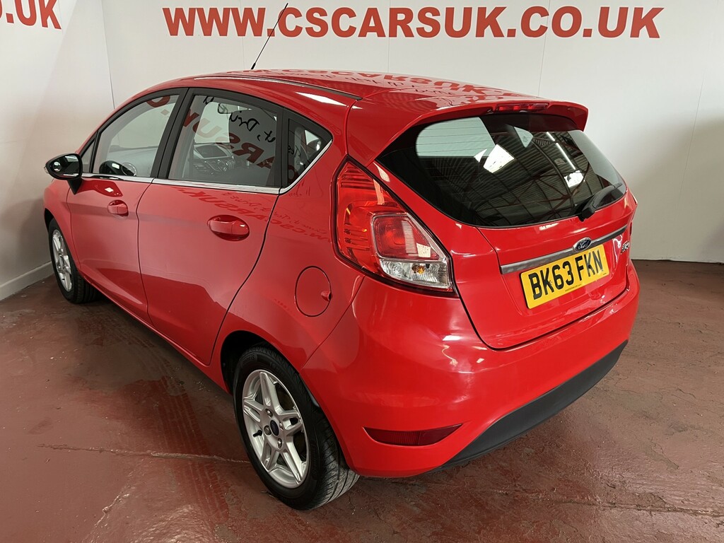 Ford Fiesta 1.3 Zetec Red #4