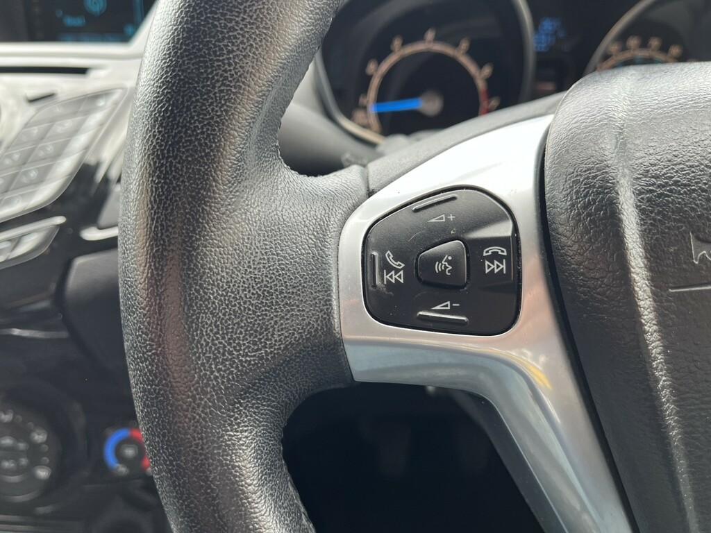 Ford Fiesta Zetec Blue #18