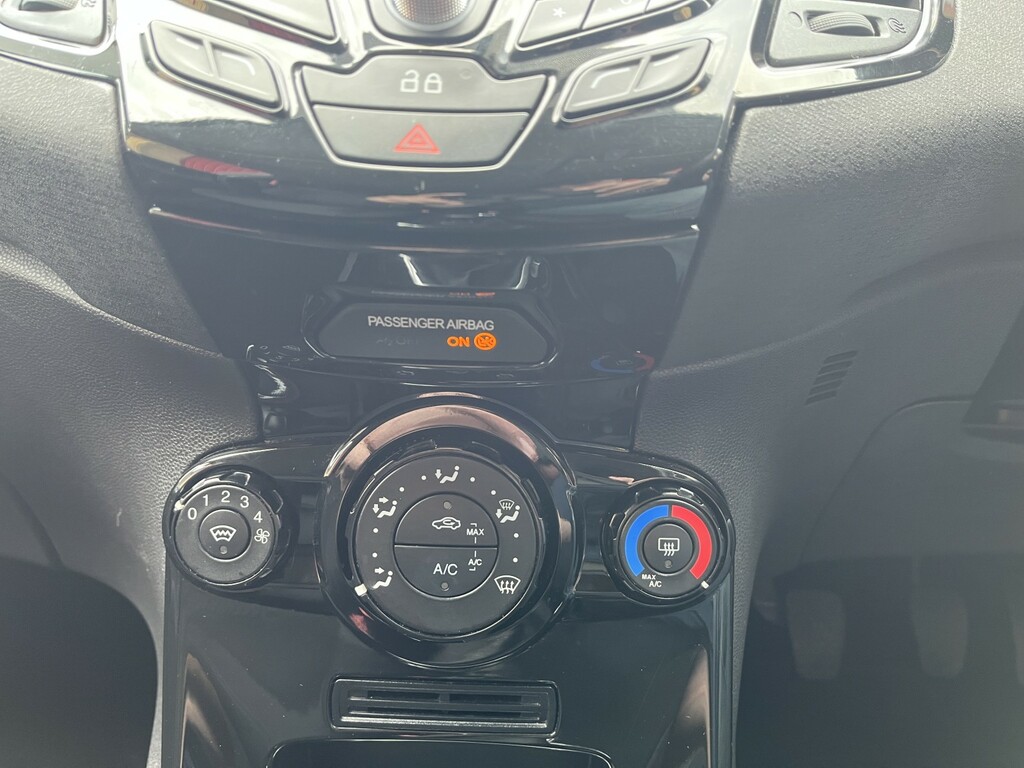 Ford Fiesta Zetec Blue #14