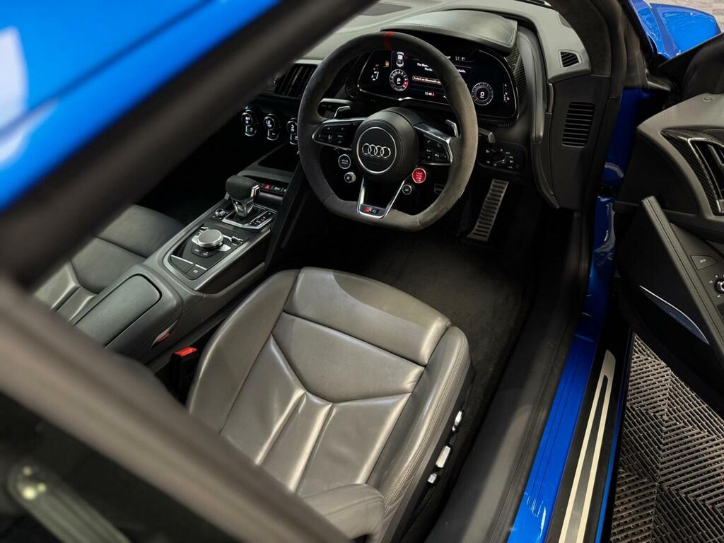 Audi R8 Coupe Blue #15