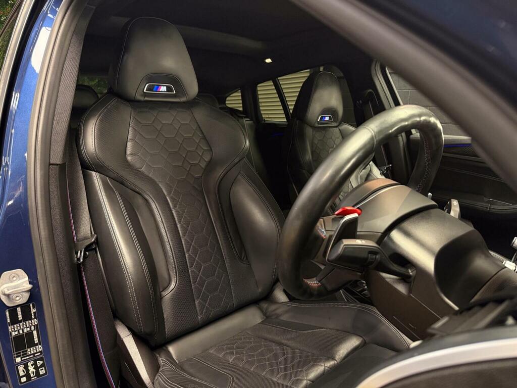BMW X4 M M Sport Black #26