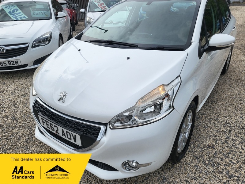 Peugeot 208 Hdi Active White #4