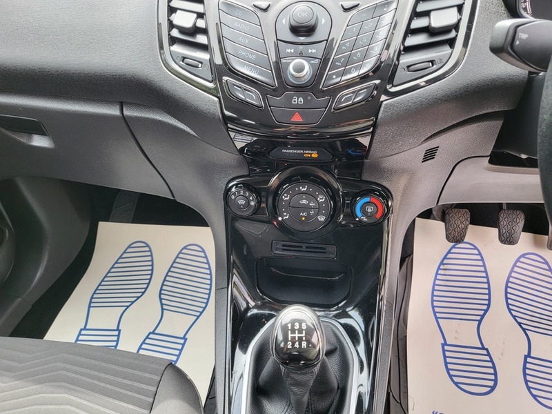 Ford Fiesta Zetec Tdci Silver #6