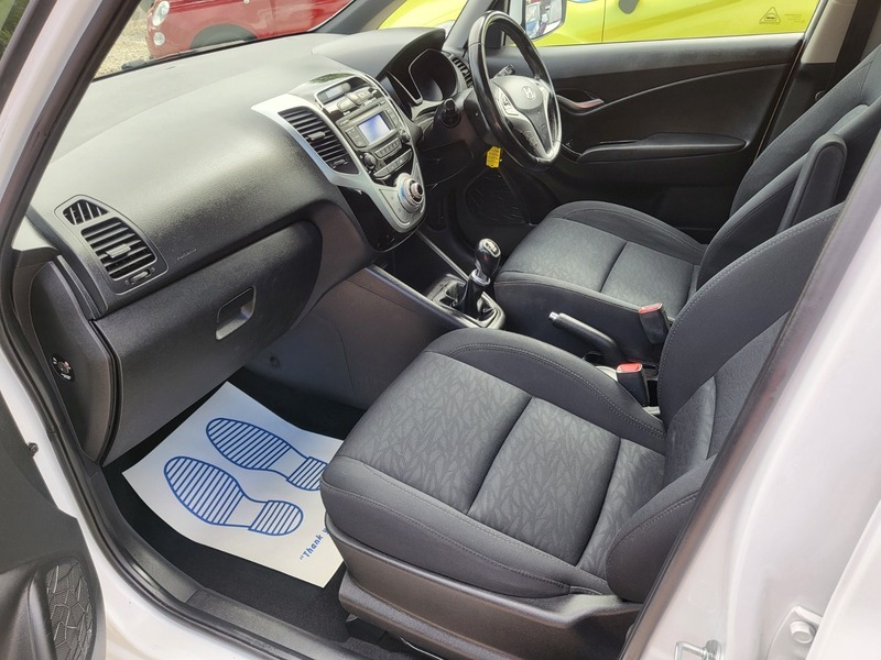 Hyundai Ix20 1.4 Style Hatchback Euro 5 Yt15j Silver #20