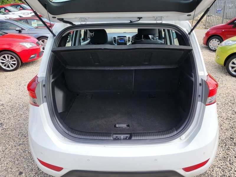 Hyundai Ix20 1.4 Style Hatchback Euro 5 Yt15j Silver #24