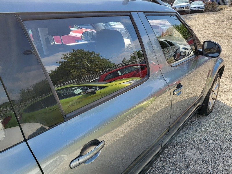 Skoda Yeti Se Tsi Silver #13