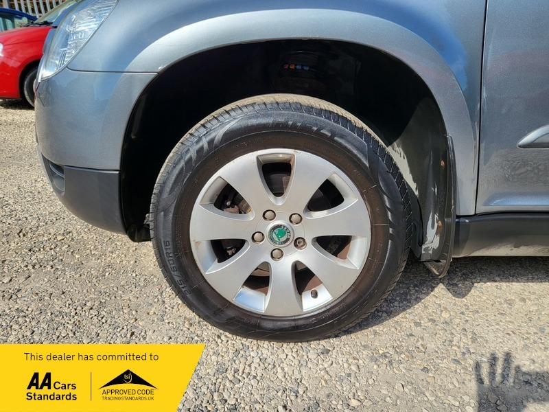Skoda Yeti Yeti Elegance Tdi Cr 140 Blue #19