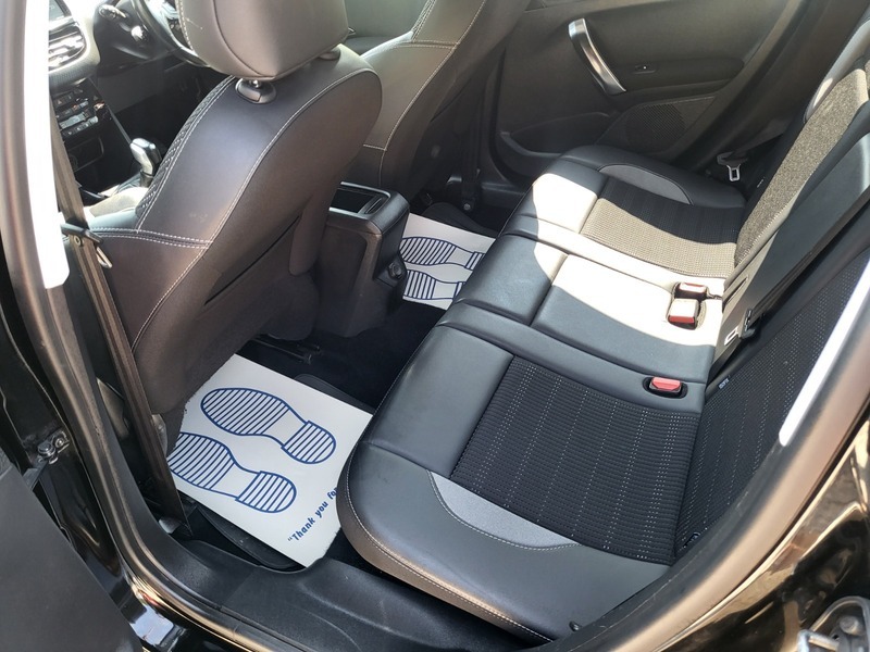 Peugeot 2008 Active Grey #18