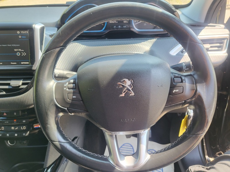 Peugeot 2008 Active Grey #10