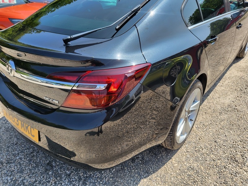 Vauxhall Insignia Hatchback Red #15