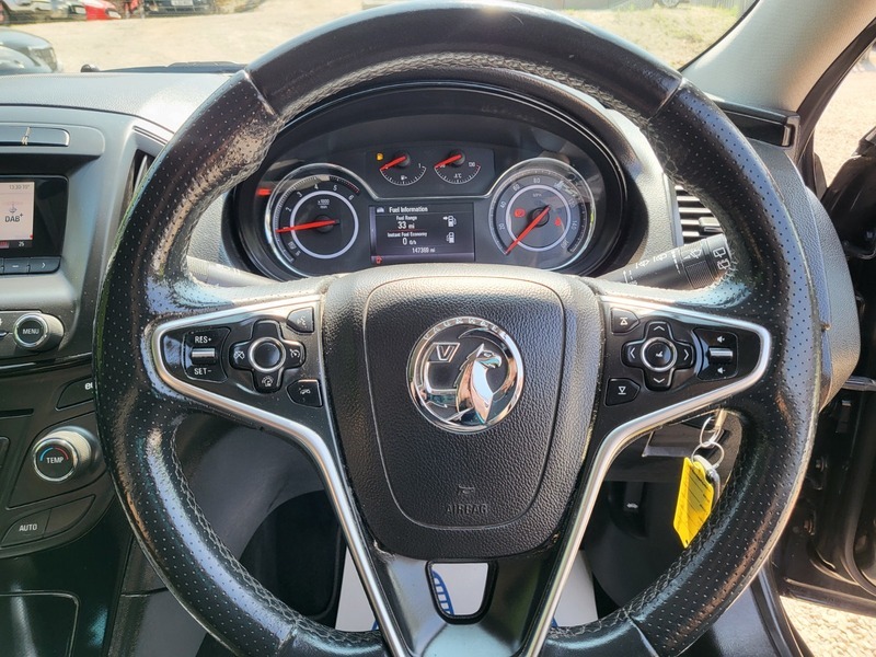 Vauxhall Insignia Hatchback Red #10