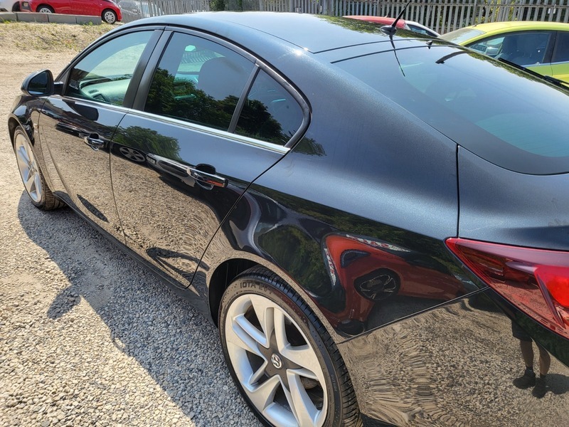 Vauxhall Insignia Hatchback Red #21