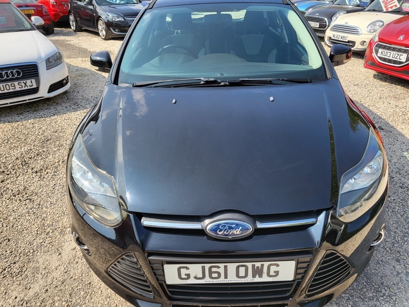 Ford Focus Zetec Black #5