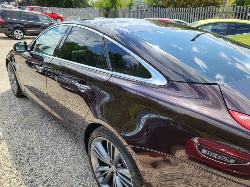 Jaguar XJ Saloon Blue #21