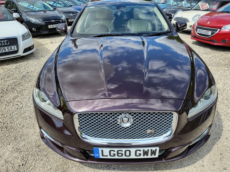 Jaguar XJ V8 Super Red #6