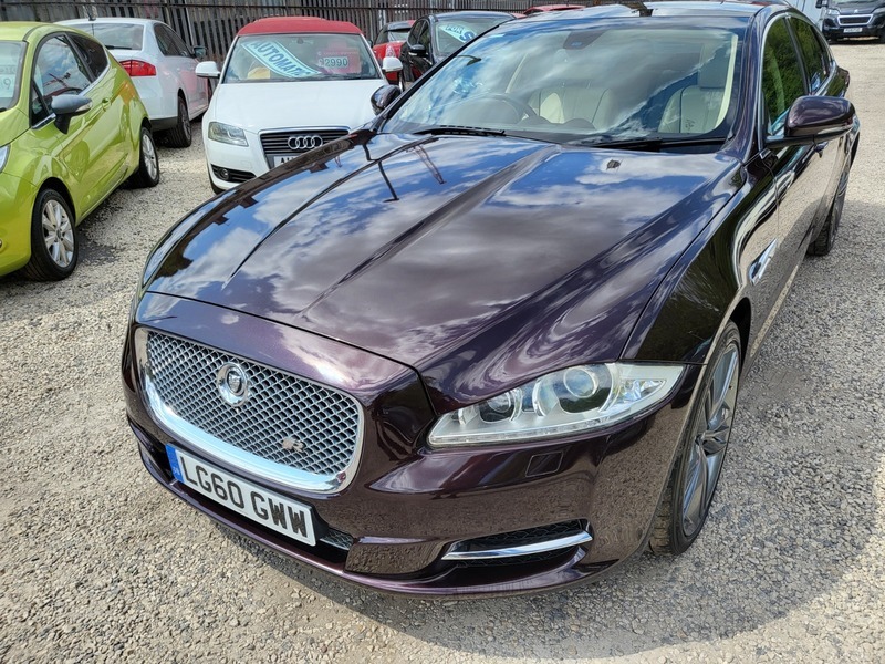 Jaguar XJ V8 Super Red #4